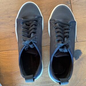 James Perse Navy Blue Sneakers with White Trim. Made in Italy